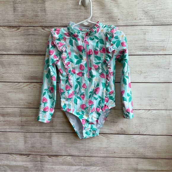 TOMMY BAHAMA ONE PIECE SWIMSUIT IN STRAWBERRY PRINT‎ - Picture 1 of 6
